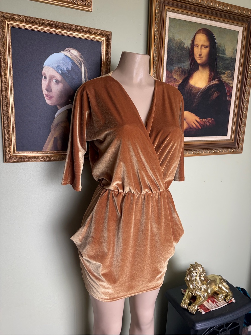 Urban Renewal Golden Wrap Velvet Dress w/Belle Sleeves Size S 70s Retro Disco - Picture 4 of 10